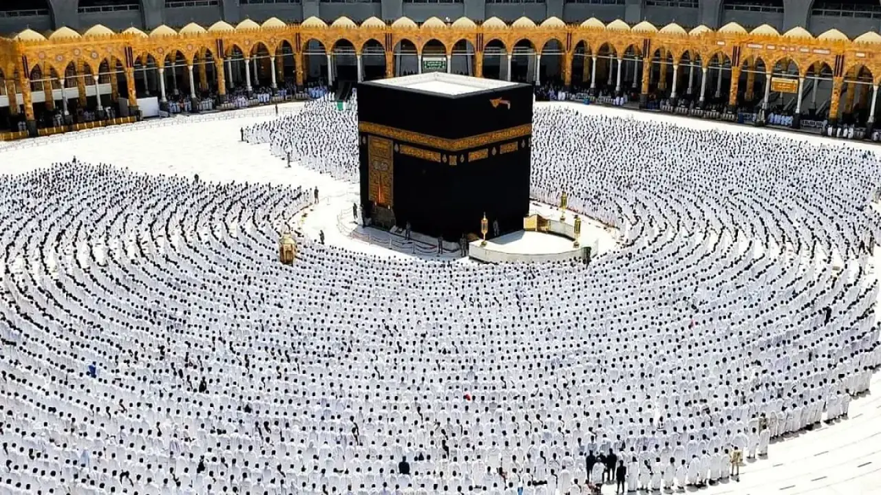 فتح باب التقديم لحملات الحج المجانية لعام 2026 وسط شروط محددة للمقبولين